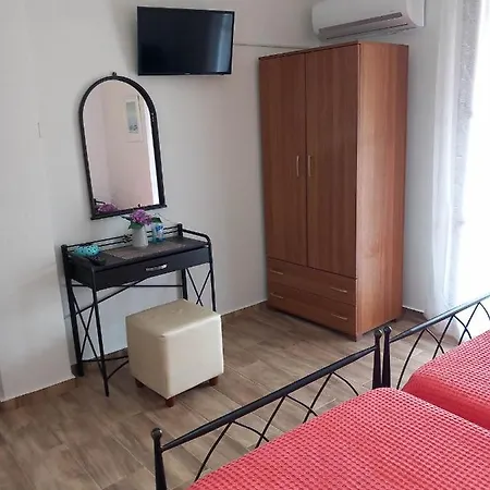 Elina Apartment