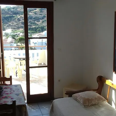 Elina * Batsi (Andros)